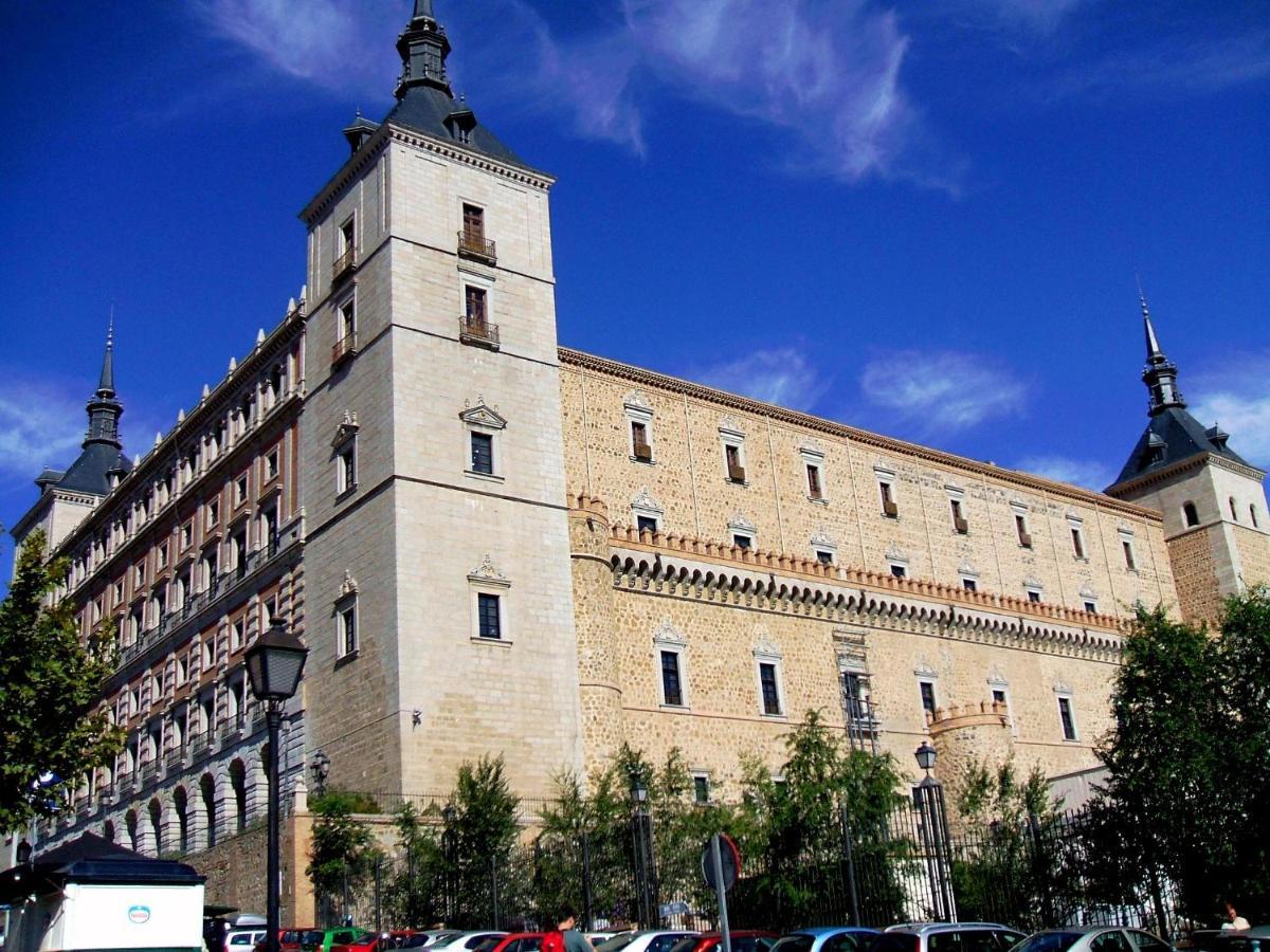 Apartamentos Suenos De טולדו מראה חיצוני תמונה