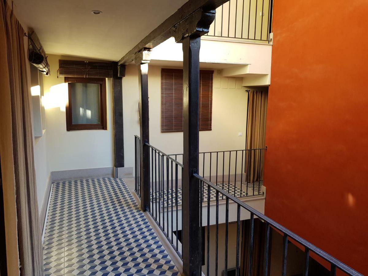Apartamentos Suenos De טולדו מראה חיצוני תמונה