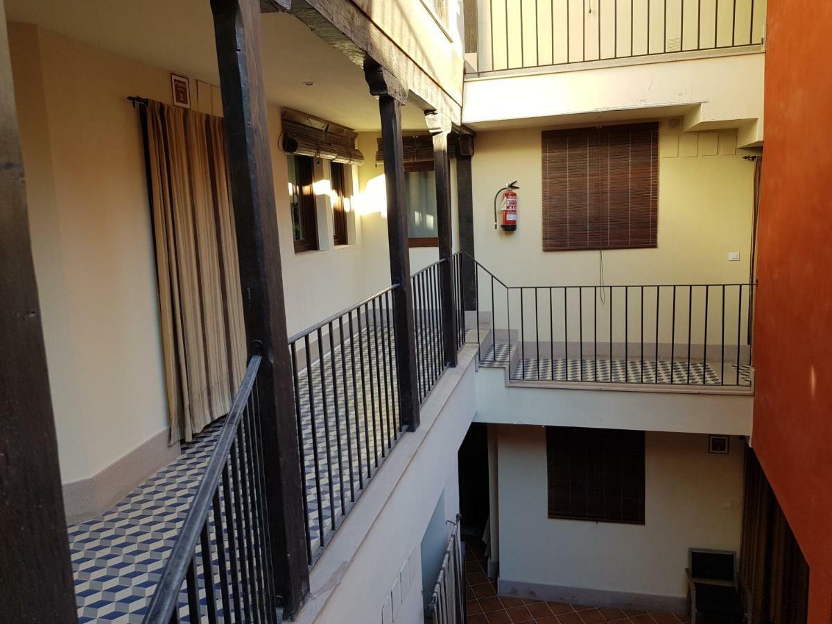 Apartamentos Suenos De טולדו מראה חיצוני תמונה