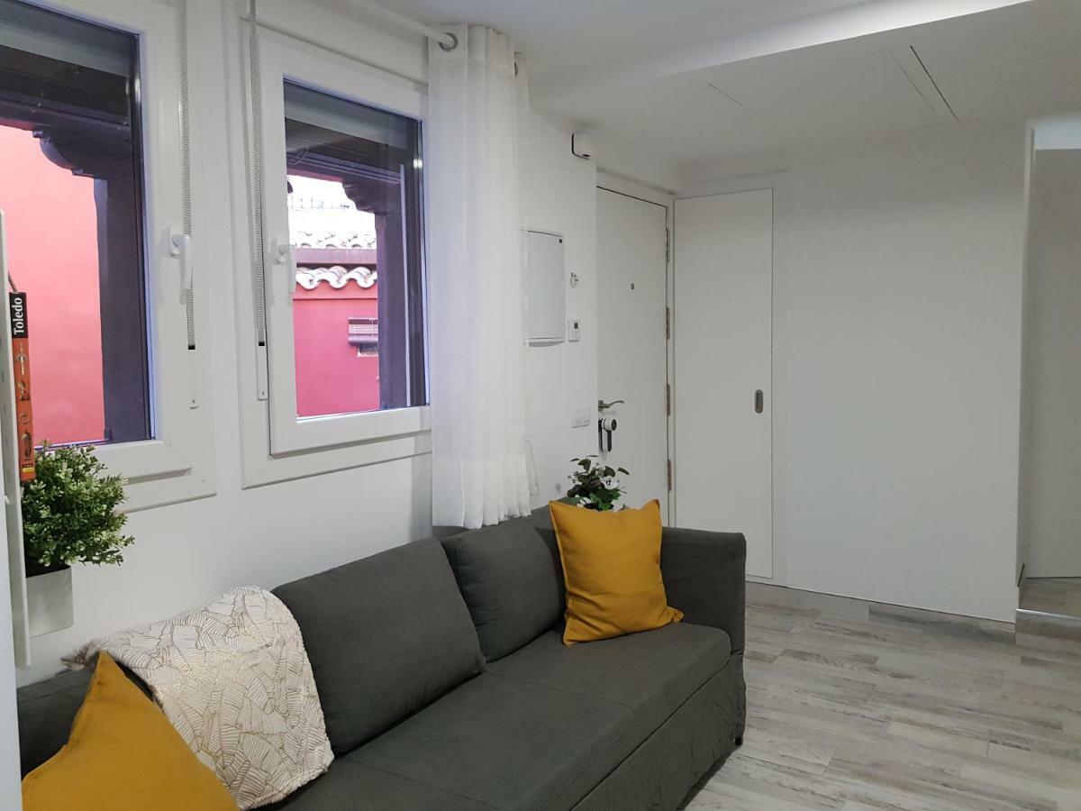 Apartamentos Suenos De טולדו מראה חיצוני תמונה