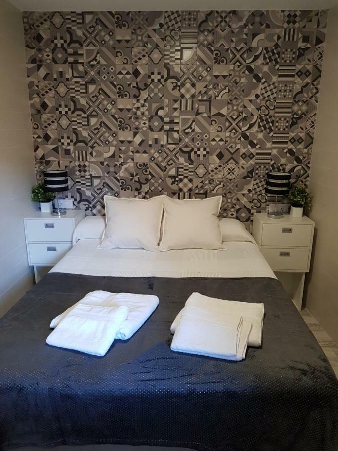 Apartamentos Suenos De טולדו מראה חיצוני תמונה